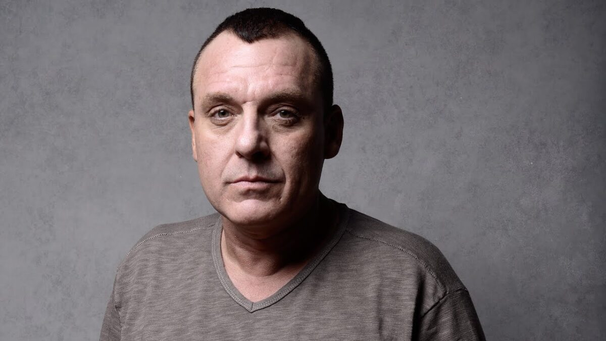 Tom Sizemore è in condizioni critiche cosa accade all attore di