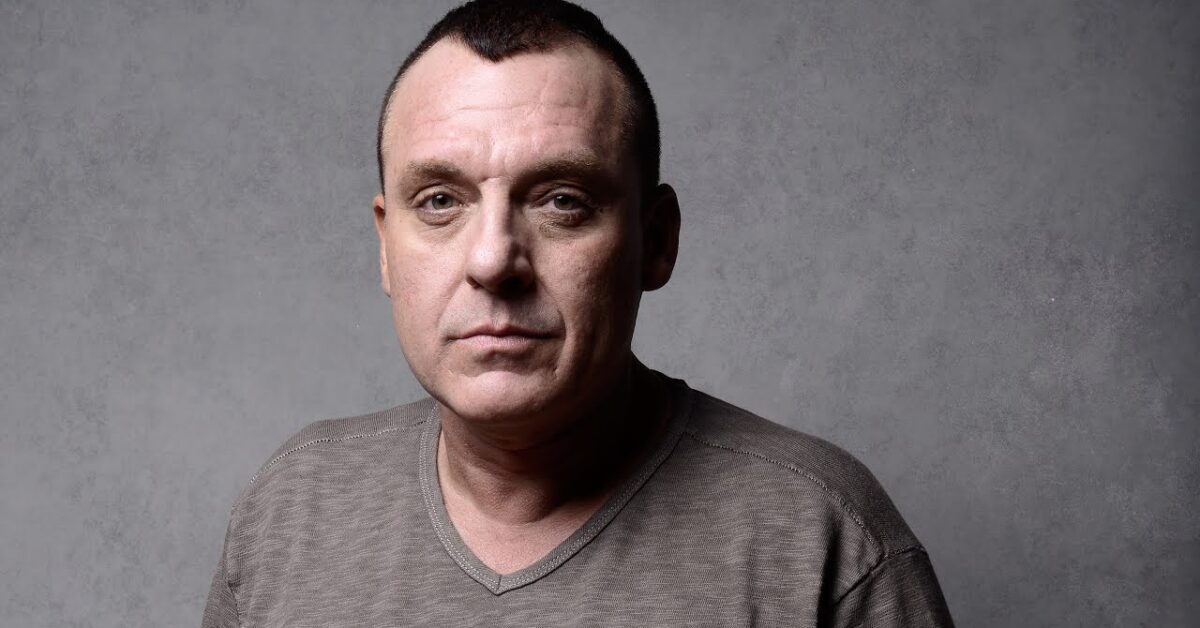 Tom Sizemore è in condizioni critiche cosa accade all attore di