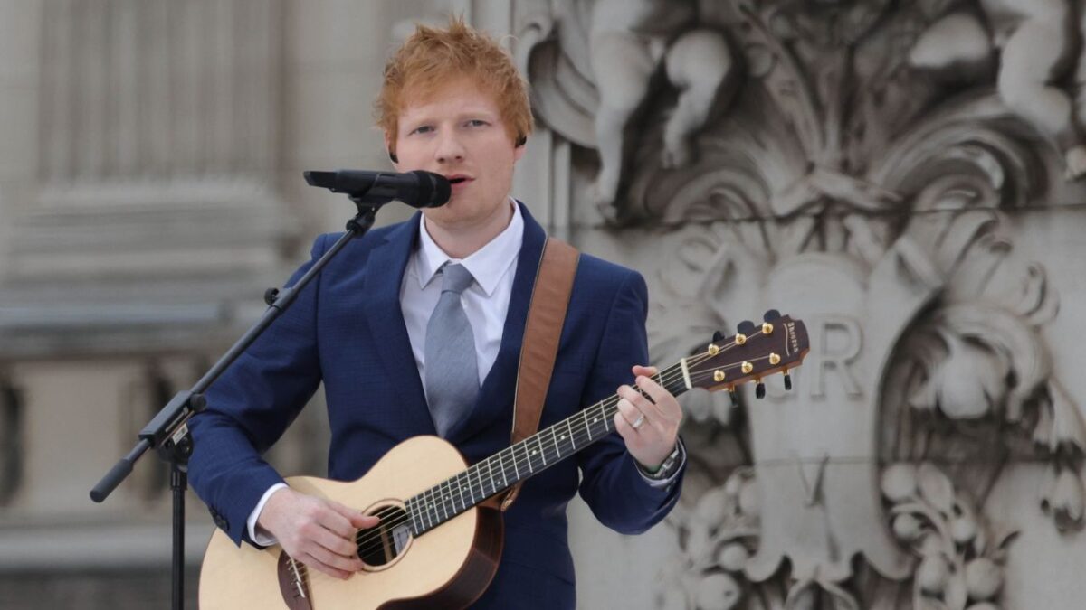 Ed Sheeran E Il Duetto A Sorpresa Con Un Artista Di Strada A NY Il