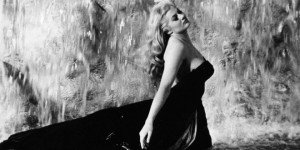 Morta Anita Ekberg, la sirena della Dolce Vita di Fellini