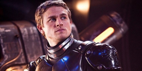 Pacific Rim 2: Charlie Hunnam abbandona il progetto?