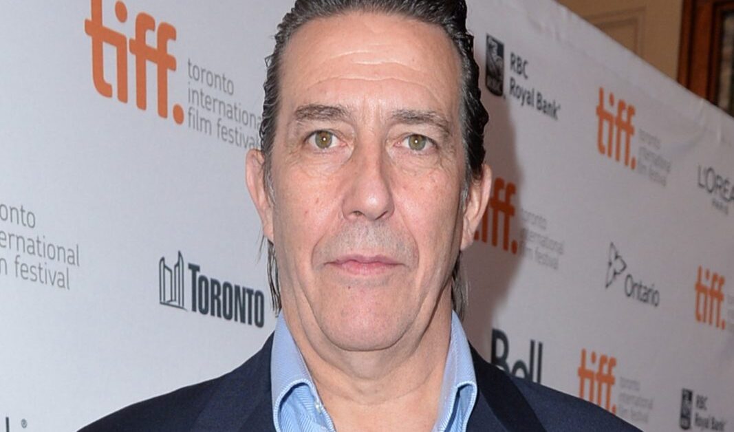 Ciaran hinds. Киран Хайндс Рим. Киаран Хайндс в молодости.