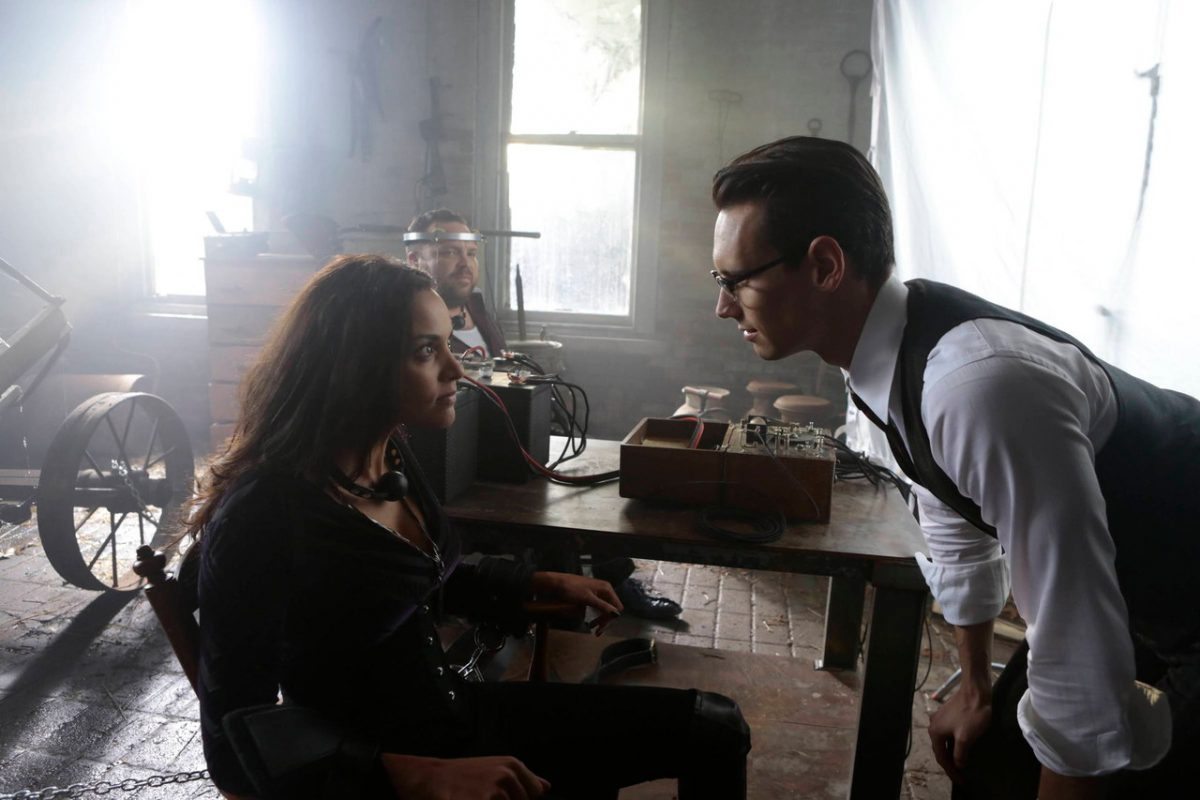 Gotham 3x10 - Edward Nygma tortura Butch e Tabitha nelle foto