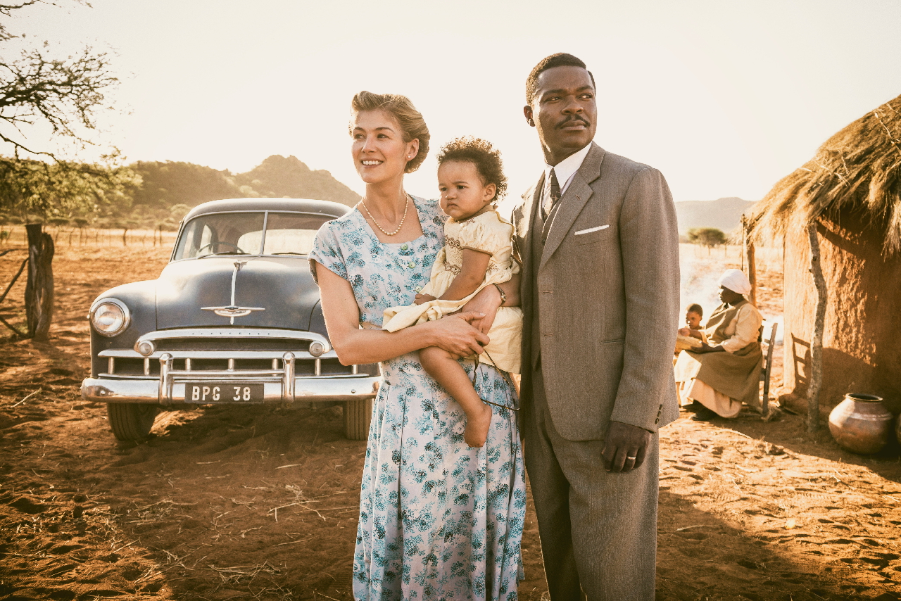 A United Kingdom: la storia vera dietro il film con Rosamund Pike