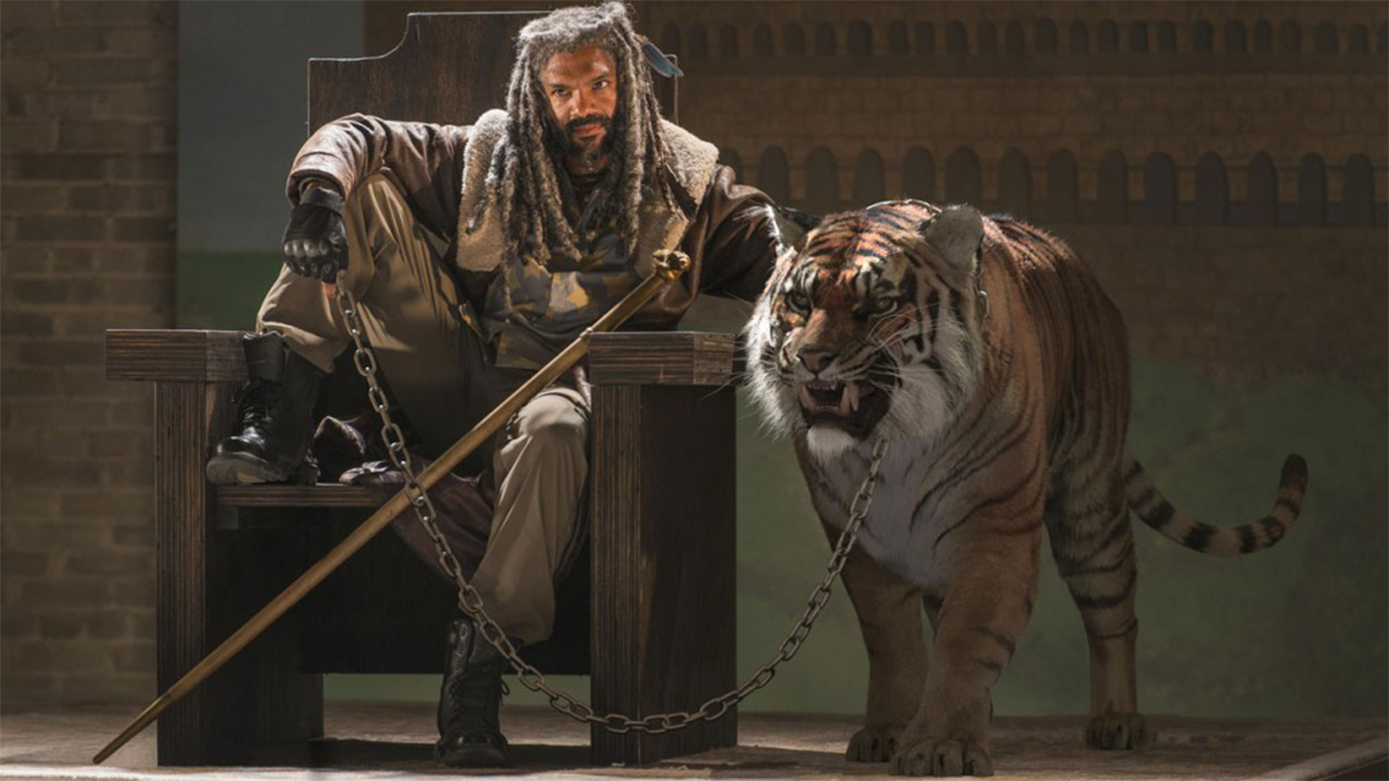 The Walking Dead: Khary Payton condivide un selfie con la tigre Shiva