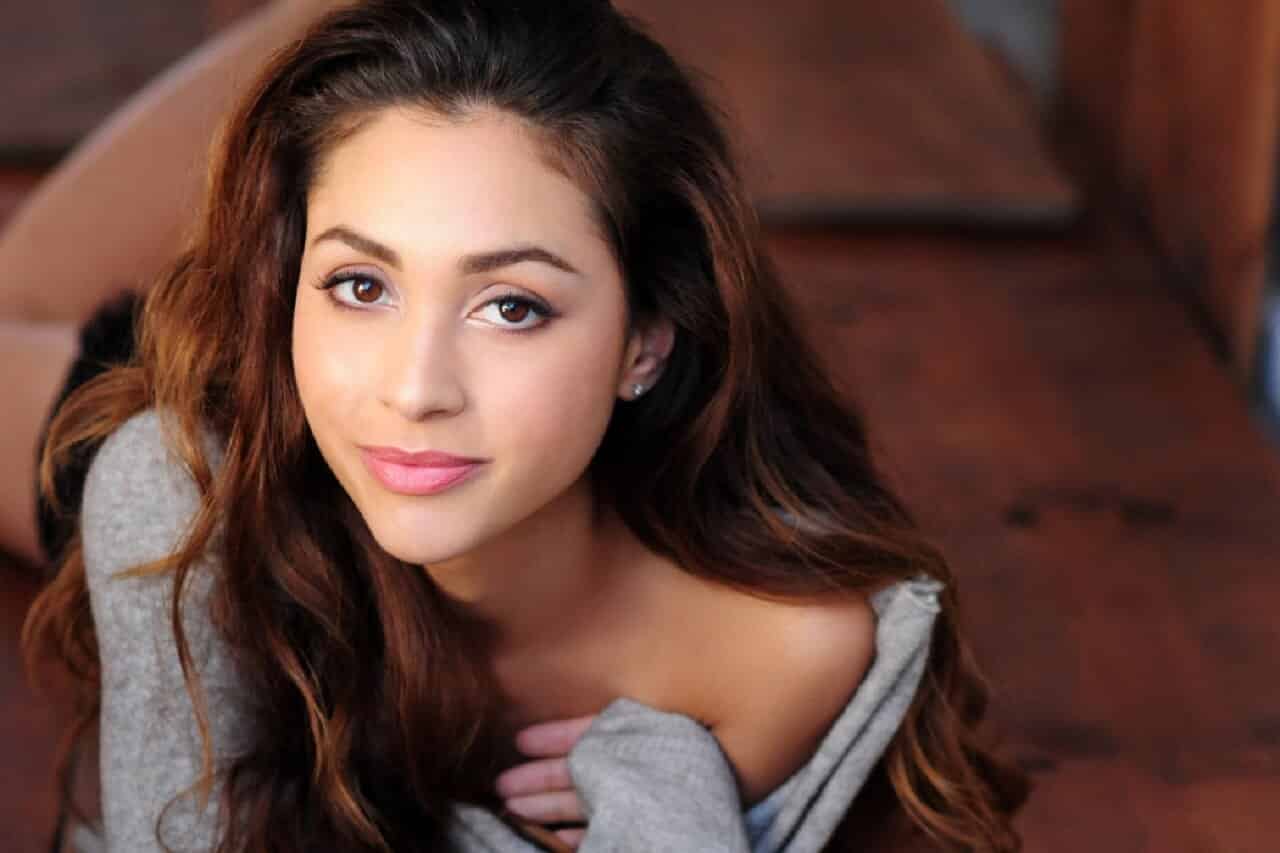 Batgirl: Lindsey Morgan è la frontrunner per il ruolo di Barbara Gordon