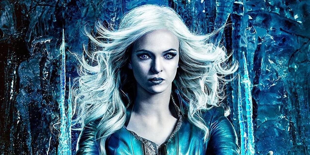 Killer Frost debutta con un nuovo costume spaventoso in The Flash 3