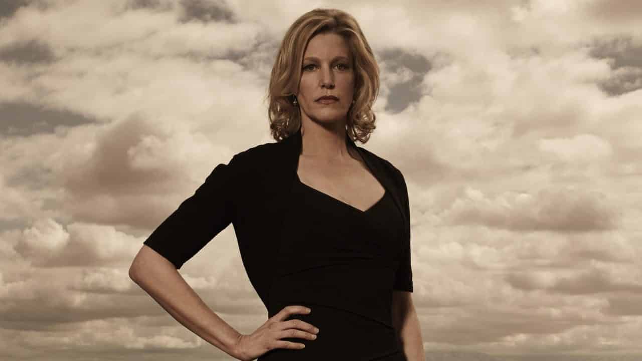 Anna Gunn nel cast della commedia You Can Choose Your Family