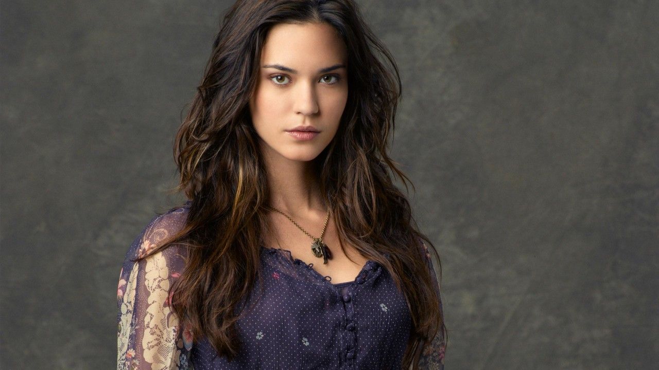 Odette Annable nel cast di Supergirl 3 nel ruolo del villain Reign