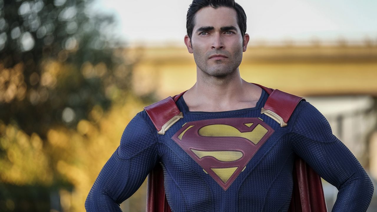 Supergirl 2×22: svelato il ruolo di Superman nel finale di stagione