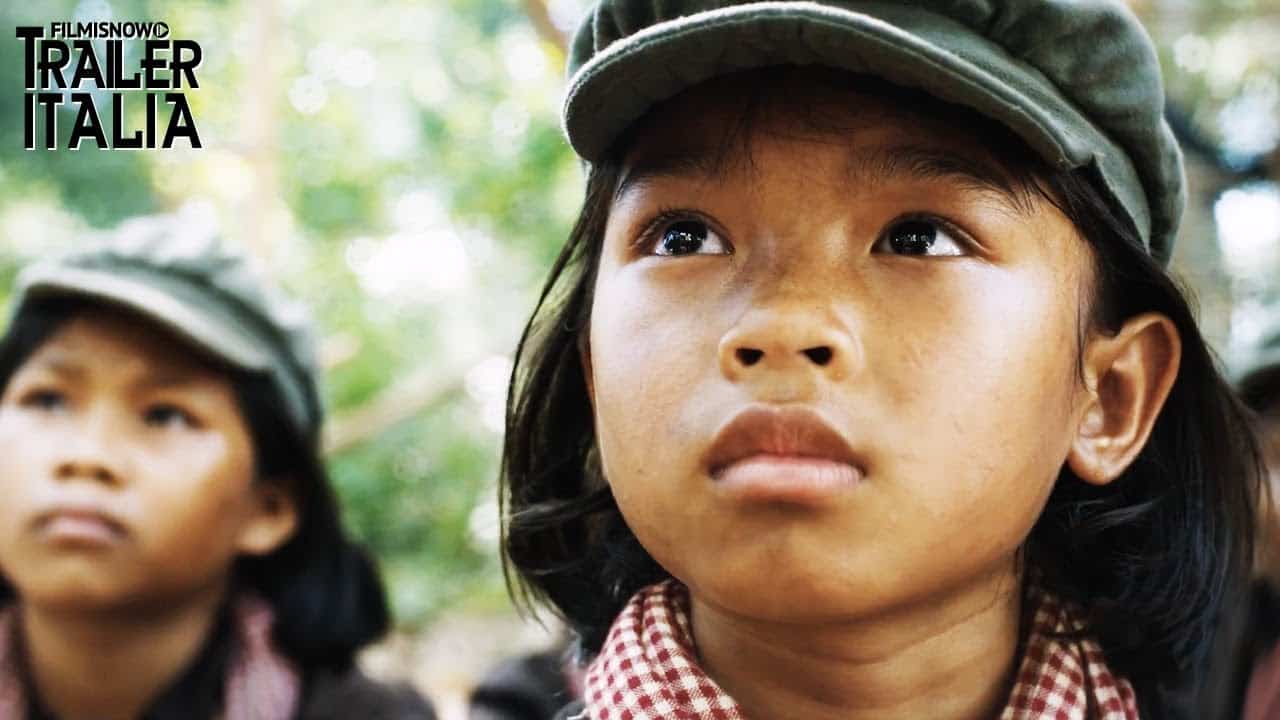 Per primo hanno ucciso mio padre, il trailer italiano del film di Angelina Jolie