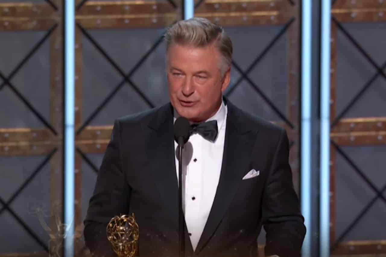 Emmy 2017: Alec Baldwin a Trump: “Ecco il Suo premio, Signor Presidente”