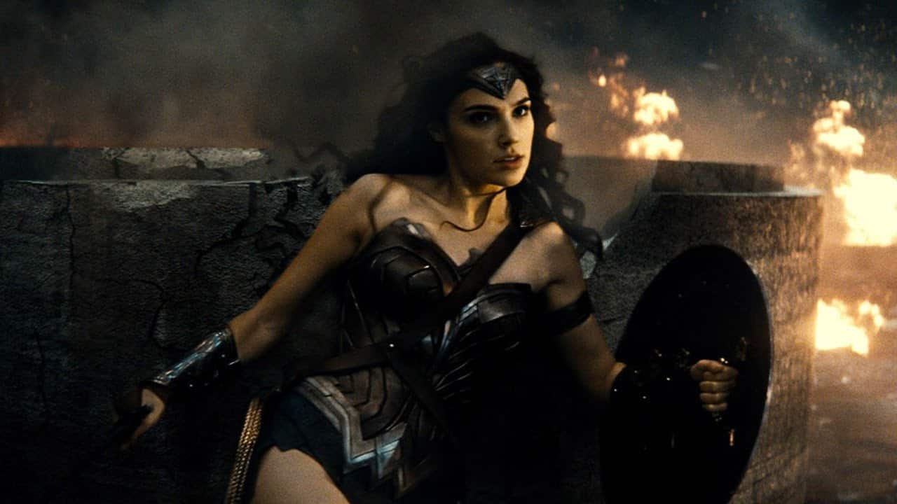 Gal Gadot presenta lo spot israeliano per Justice League