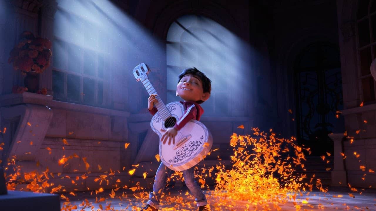 La musica di Coco è protagonista di una nuova featurette