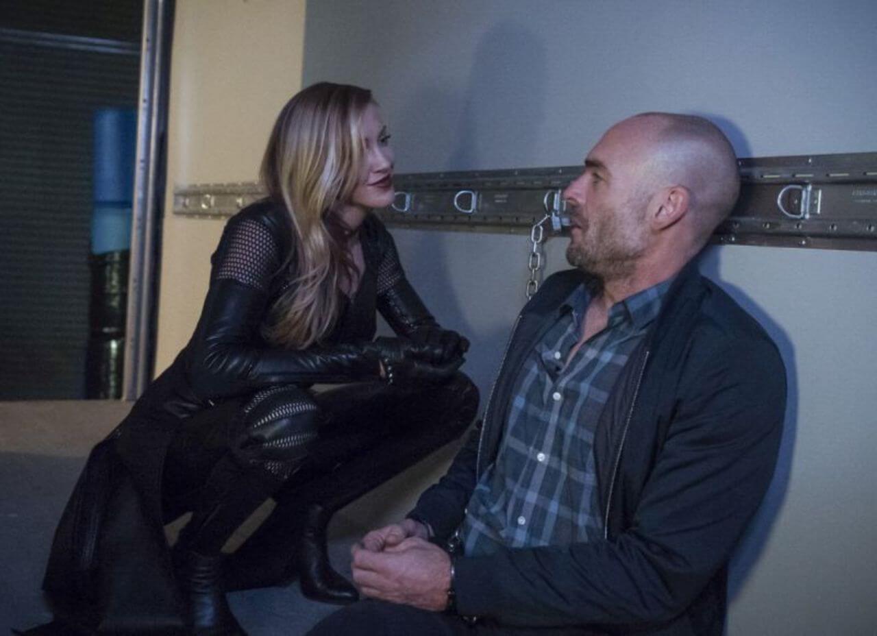 Arrow 6: Black Siren segue Quentin Lance in un video dal set