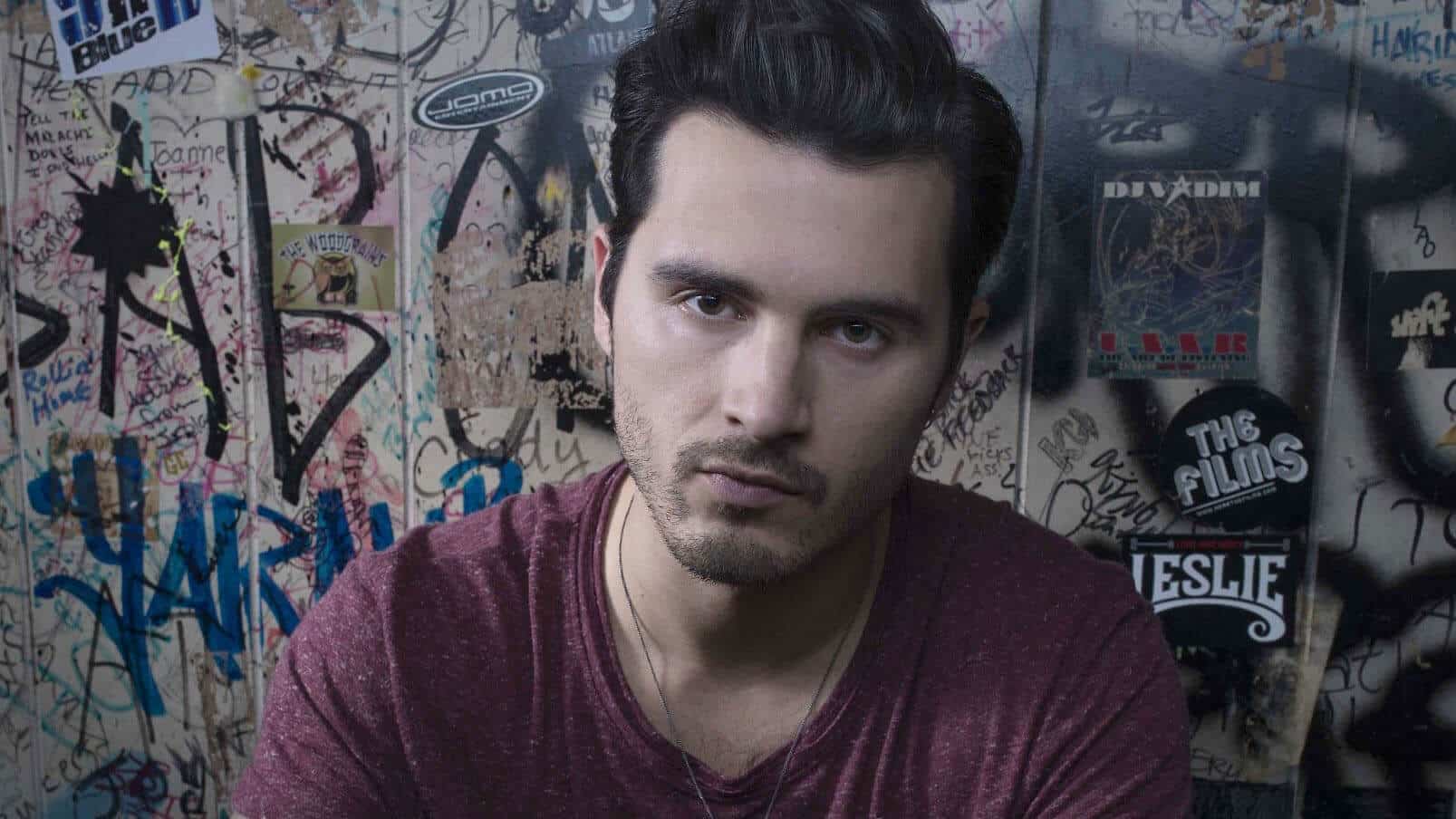 Michael Malarkey Height