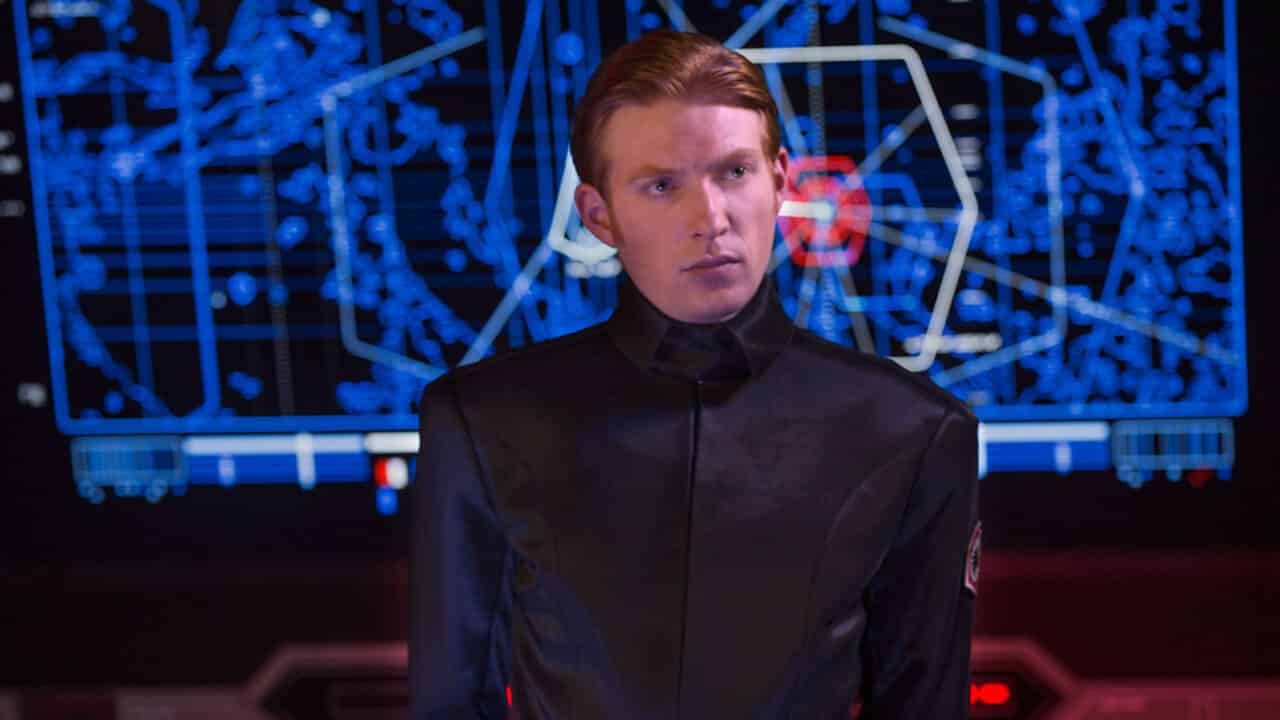 Domhnall Gleeson assorto nella nuova foto di Star Wars: Gli Ultimi Jedi