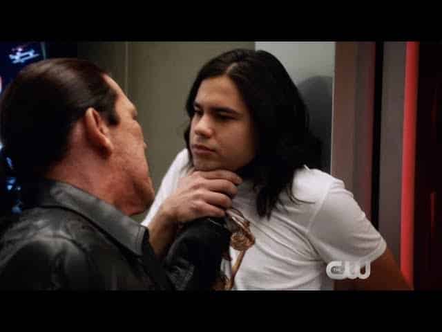 The Flash – stagione 4: Danny Trejo chiede l’aiuto di Cisco nel promo