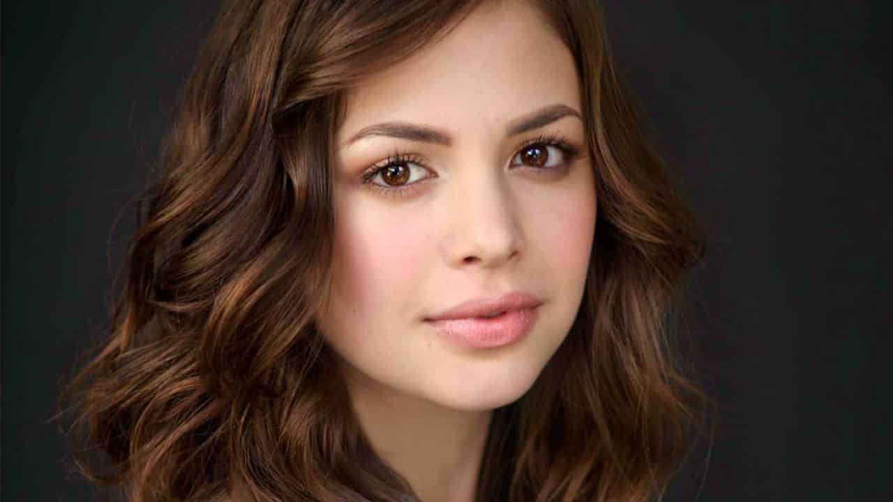 Titans: Conor Leslie è Wonder Girl. Nuovo video dal set della serie