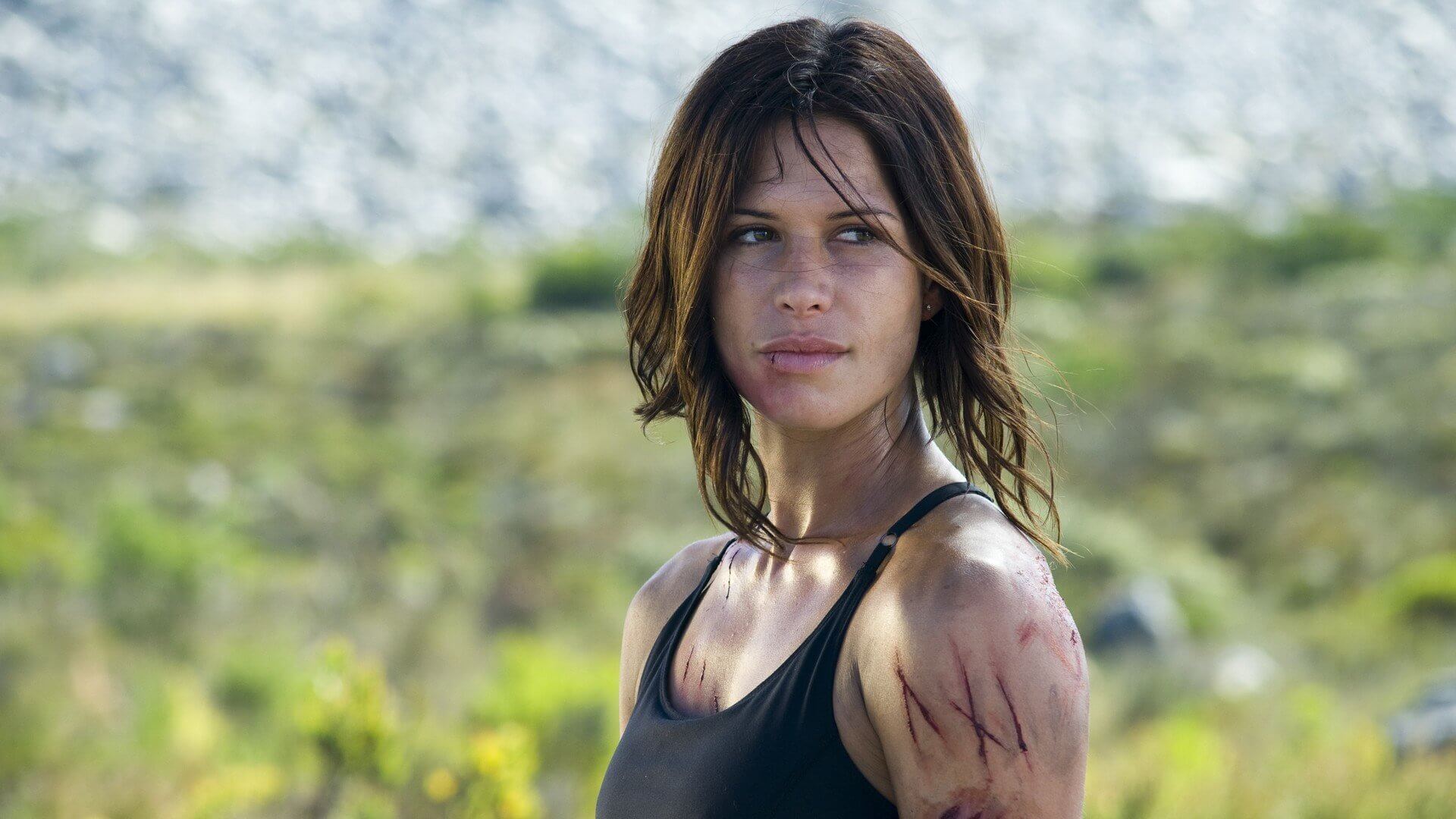 Supergirl – Stagione 4: Rhona Mitra interpreterà Mercy Graves