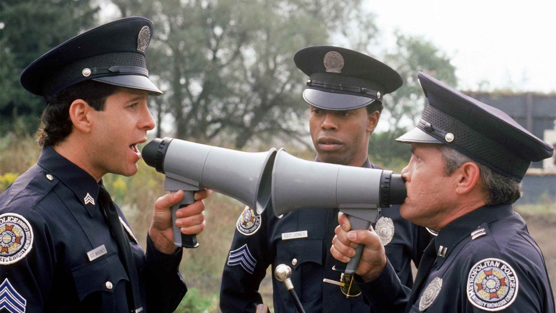 Scuola di Polizia 8: Steve Guttenberg annuncia il nuovo film