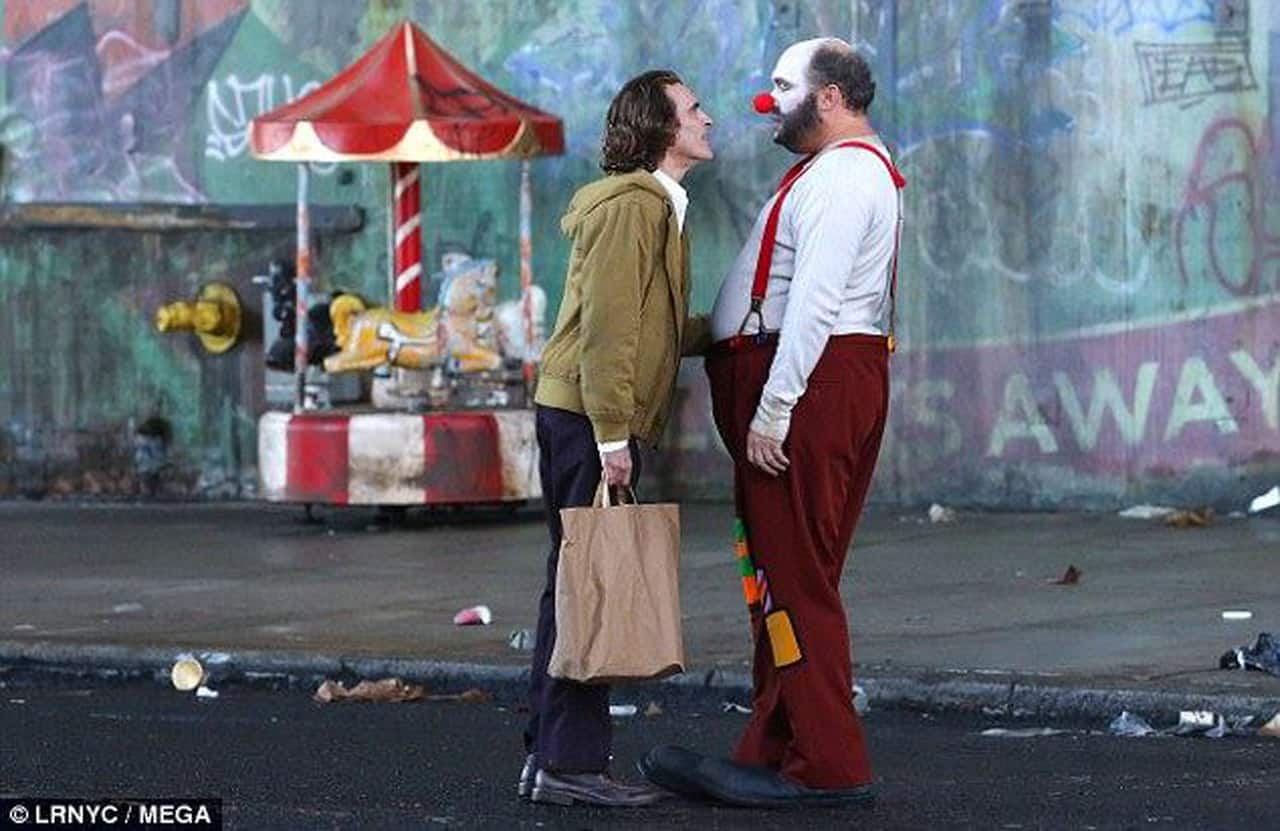 Joaquin Phoenix è il Joker nelle prime foto ufficiali