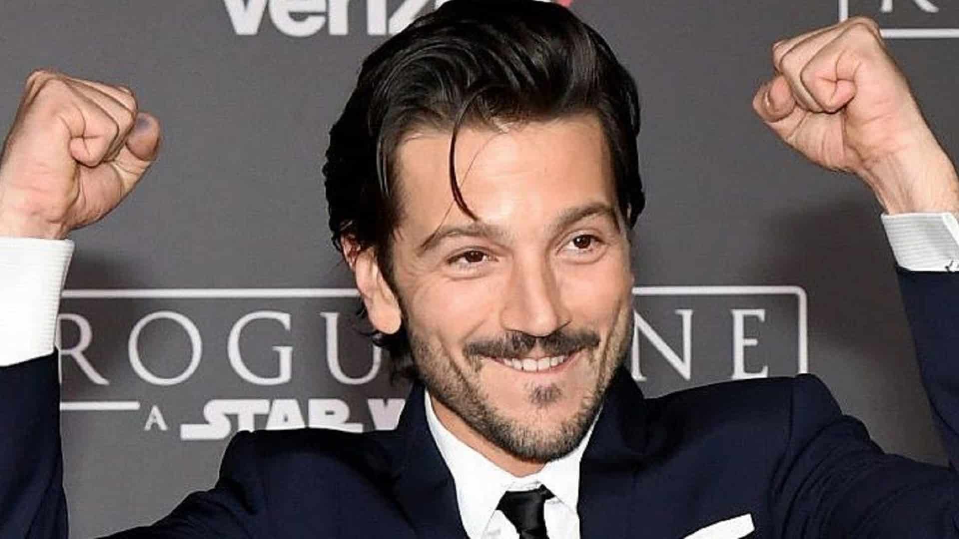 Chernobyl: Diego Luna consiglia di non vedere la serie in Quarantena