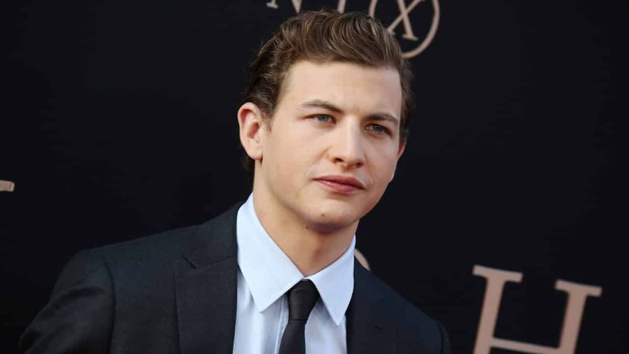 Wireless: Tye Sheridan nella serie Quibi prodotta da Steven Soderbergh