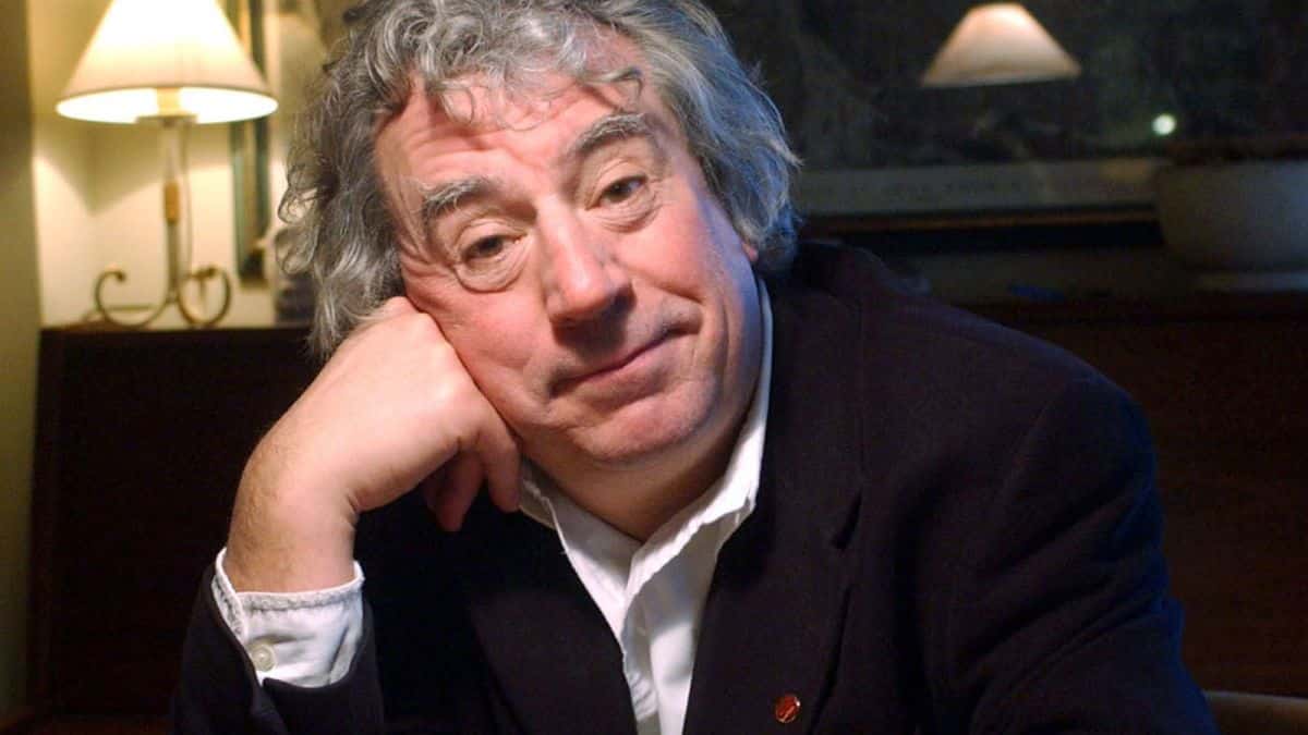 Terry Jones, fondatore dei Monty Python, è morto a 77 anni