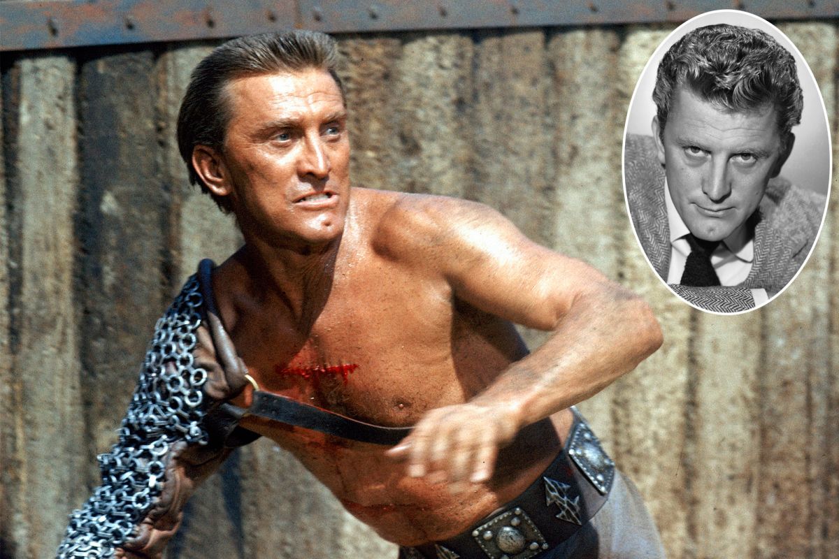 Kirk Douglas: ecco il tributo del web all’interprete di Spartacus