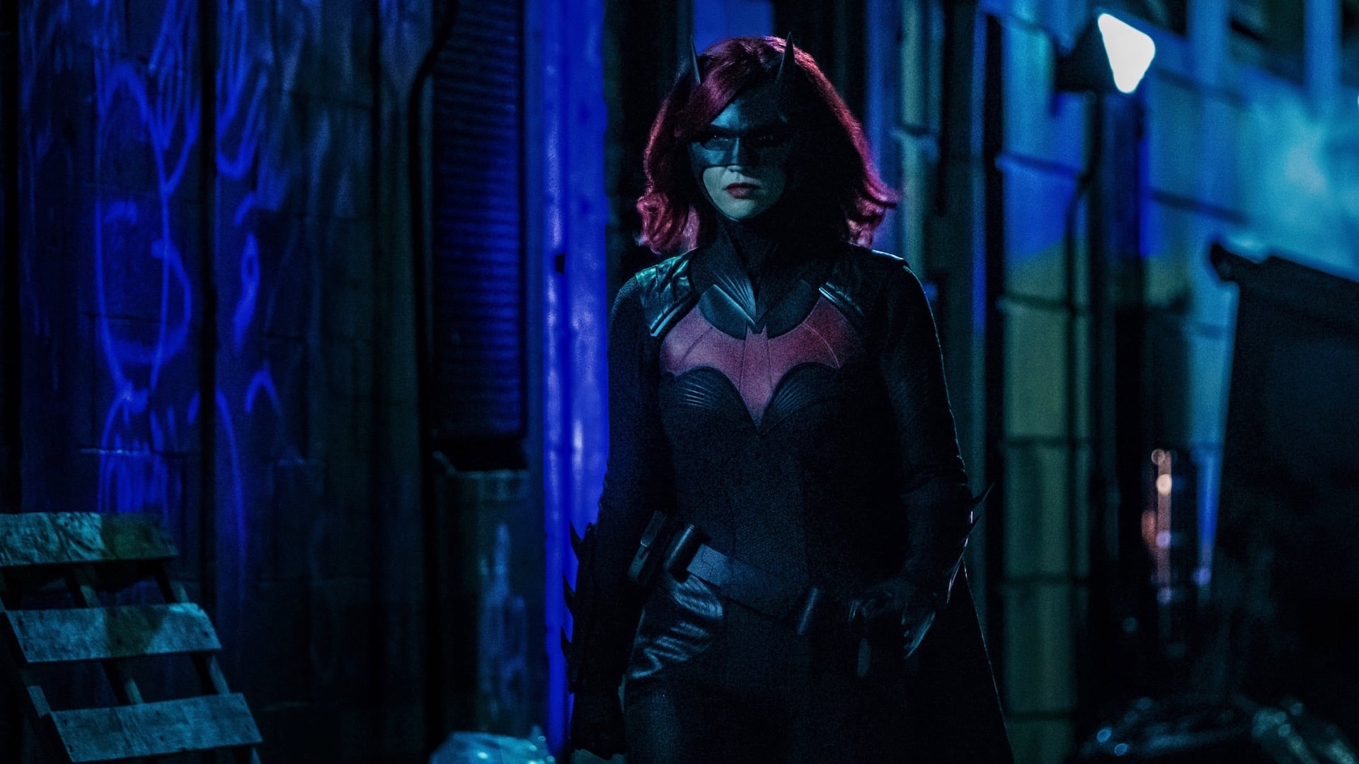 Batwoman – Stagione 1: svelato il nuovo volto di Hush!