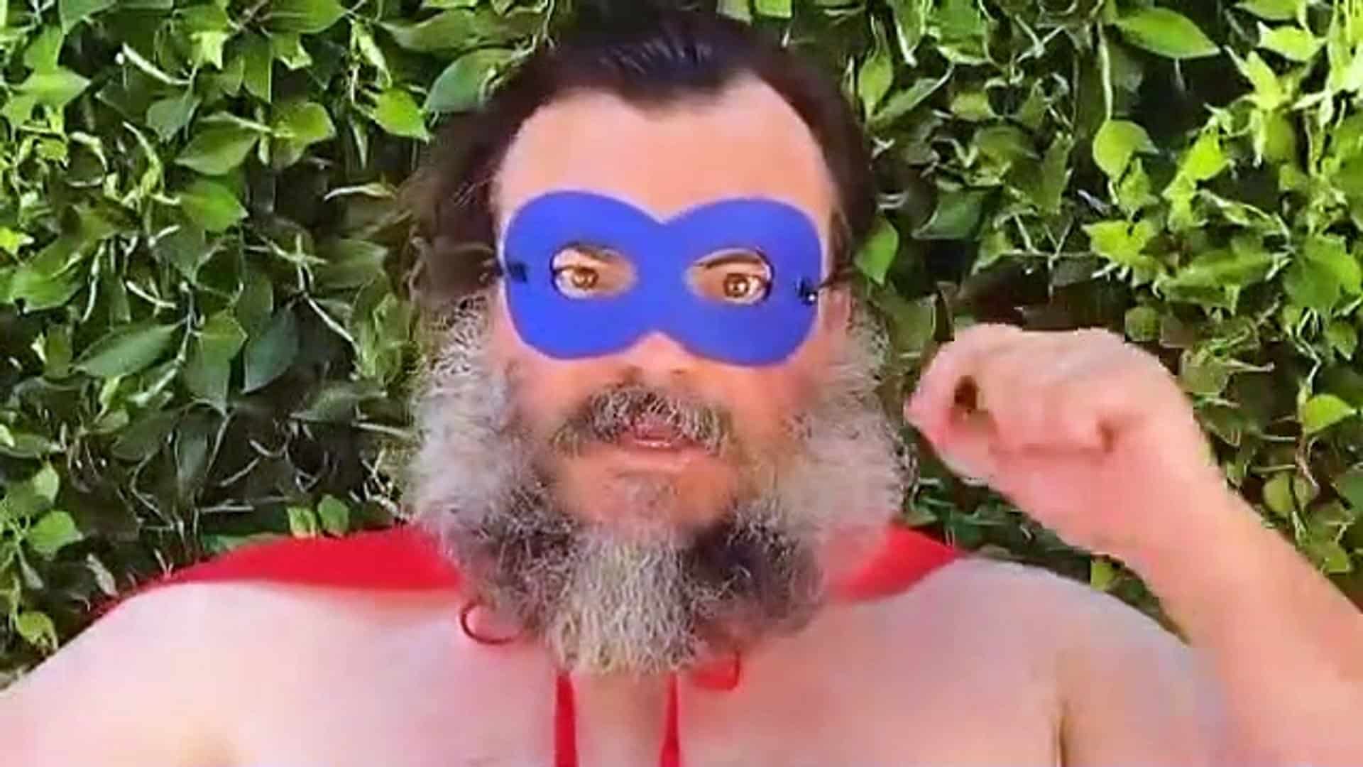 Jack Black invita ad indossare la mascherina: il video diventa virale!