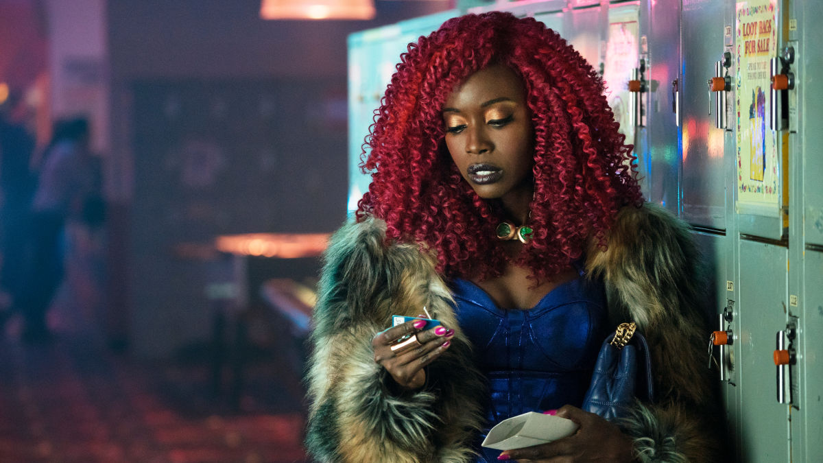 Titans – Stagione 3: nella prima immagine la Starfire di Anna Diop