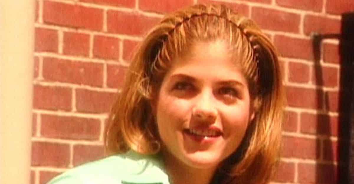 L’avete riconosciuta? Sta combattendo contro una grave malattia, ha baciato Sarah Michelle Gellar e delle sue amiche hanno avuto un’orribile esperienza con dei vermi