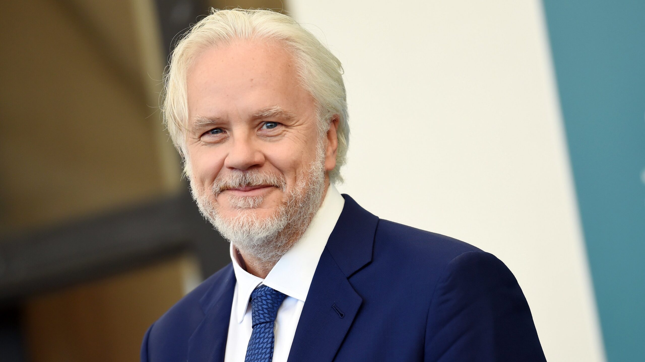 The Power, Tim Robbins nel cast della serie Amazon: sostituirà Rainn Wilson