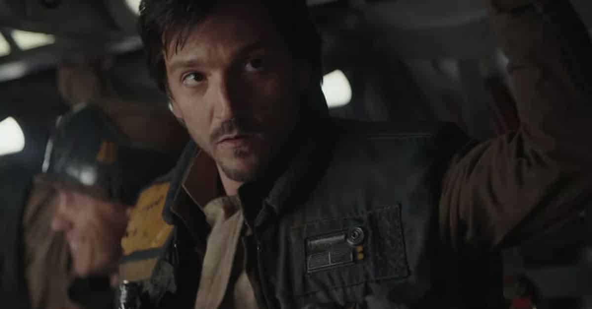 Star Wars: questo cosplay di Cassian Andor potrà far sorridere, ma Diego Luna ha un vero rivale