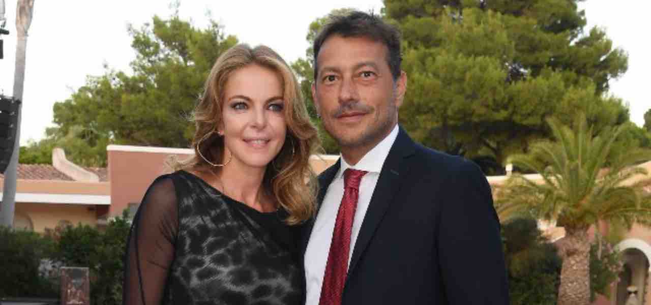 Claudia Gerini insieme al compagno