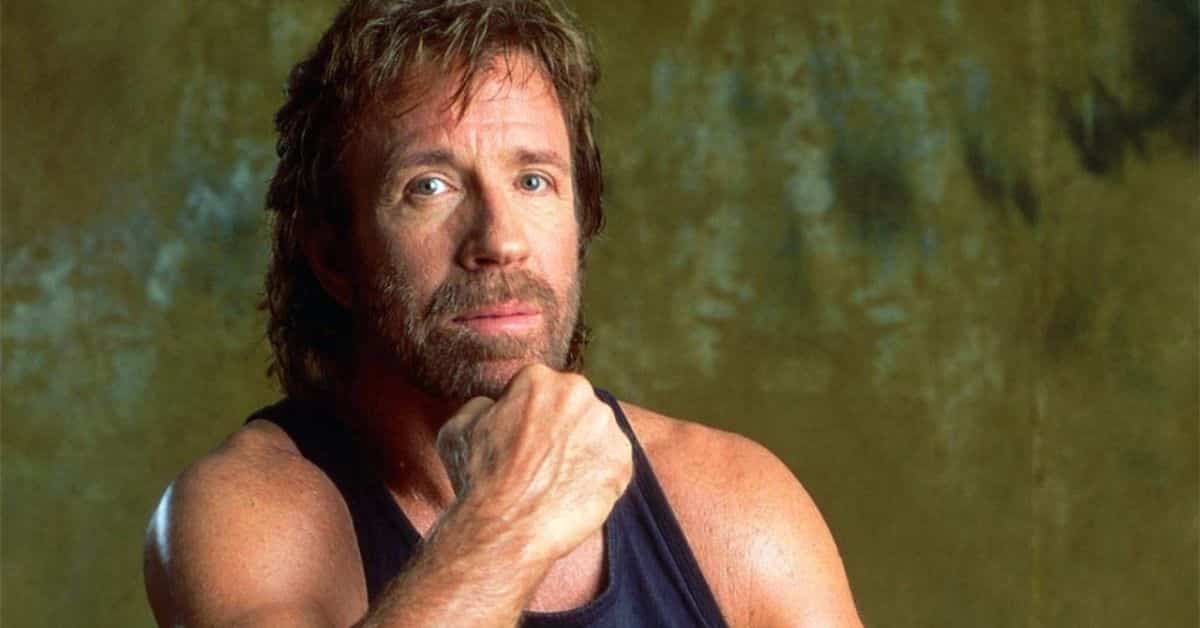 Quanto guadagna Chuck Norris? Ecco il patrimonio del celebre attore e uomo-meme