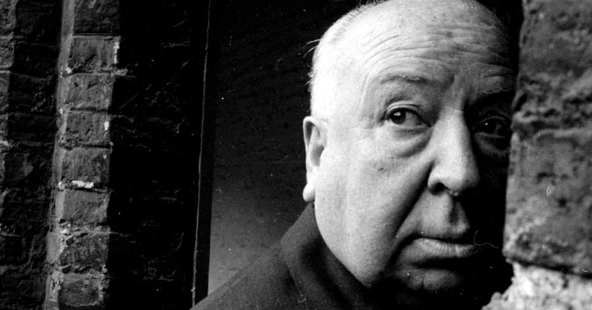 Avete visto Alfred Hitchcock da bambino? Il suo aspetto pacioccone non lasciava certo presagire i futuri gusti cinematografici!