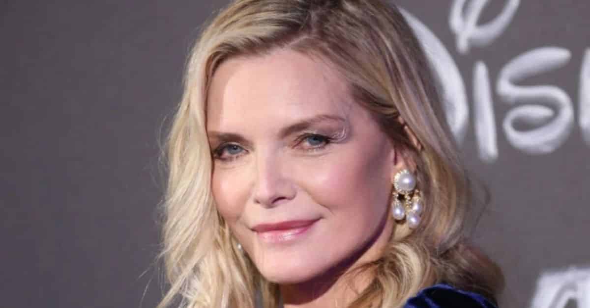 Avete visto il marito di Michelle Pfeiffer? Le è accanto da quasi 30 anni ma preferisce Nicole Kidman… ecco perché!