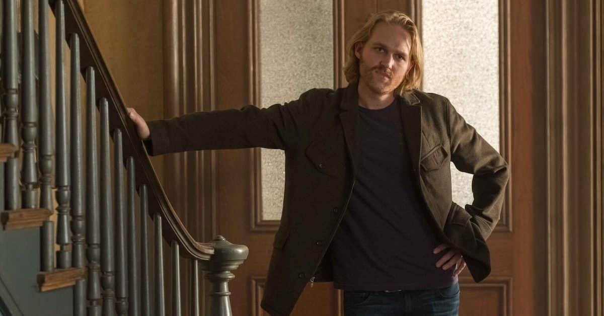 Chi è Wyatt Russell? Biografia e carriera dell’ambiguo personaggio de La donna alla finestra