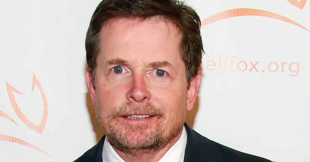 Avete visto la moglie di Michael J. Fox? L’ha conosciuta sul set, è la madre dei suoi quattro figli e ha vissuto con lui lo shock della diagnosi