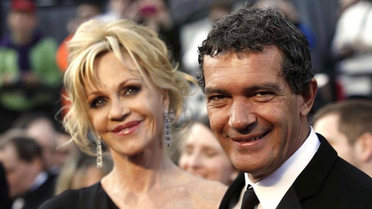 La figlia di Antonio Banderas e Melanie Griffith, Stella del Carmen, rifiuta il cognome della madre: ecco perché