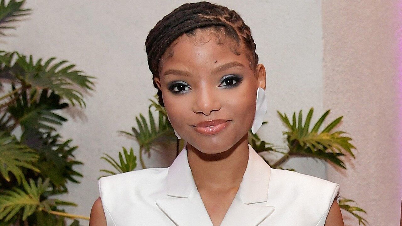 La Sirenetta: la star del live-action Halle Bailey in immersione [VIDEO]