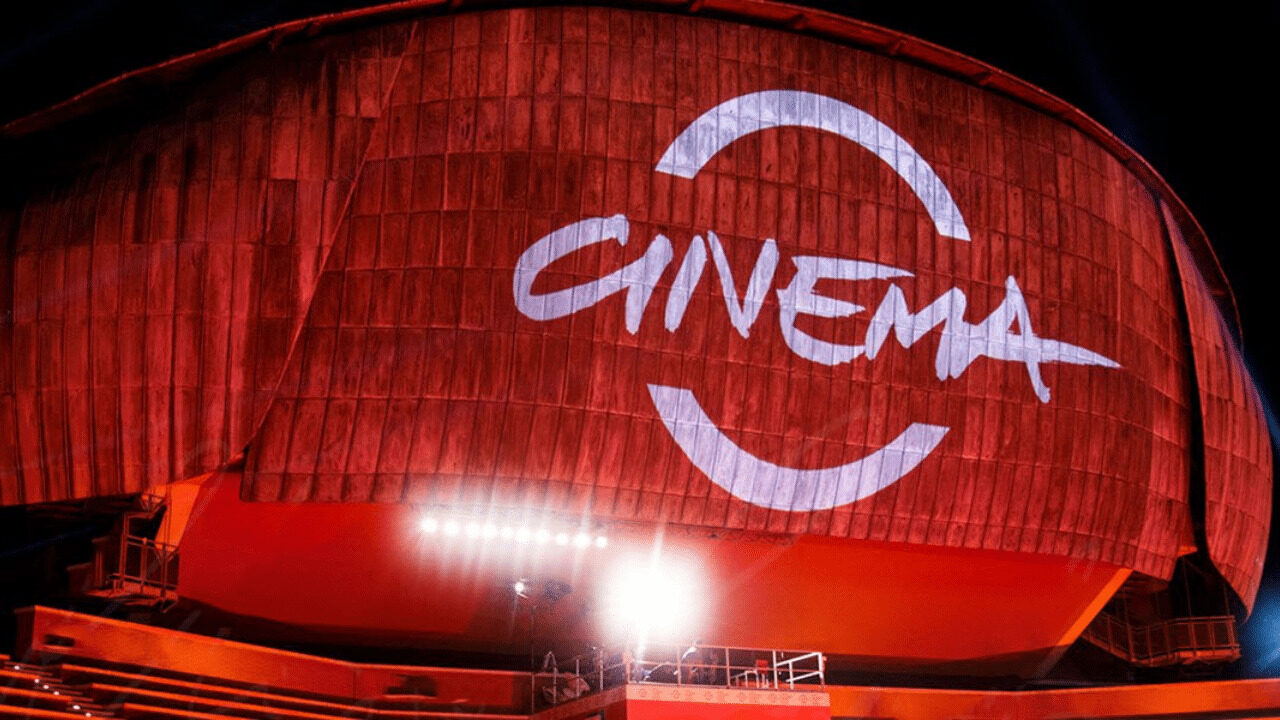 Festa del Cinema di Roma, svelato il nuovo logo della manifestazione: si ispira alla Lupa Capitolina!