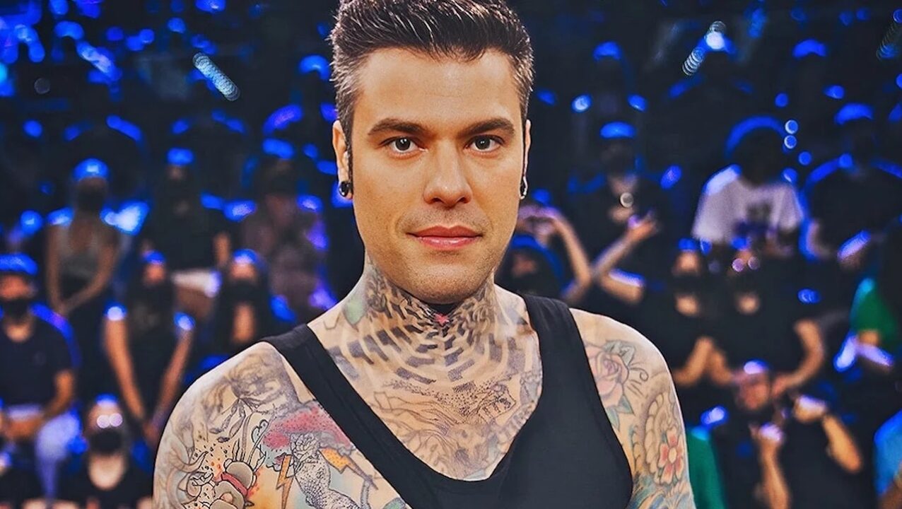 Fedez E L'arte Di Mettersi "a Nudo": Il Tatuaggio Della Rinascita Si ...