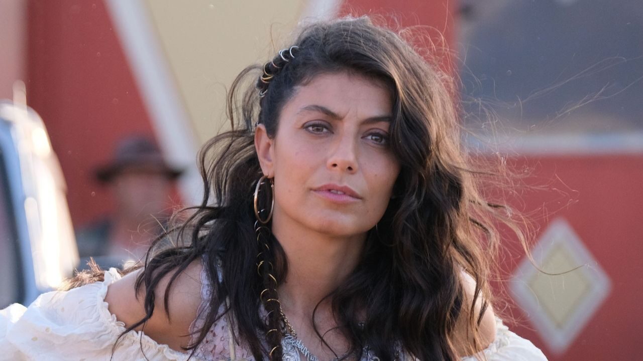 Alessandra Mastronardi ha detto “sì” a Gianpaolo Sannino: il look super romantico e le location da favola del matrimonio [FOTO]