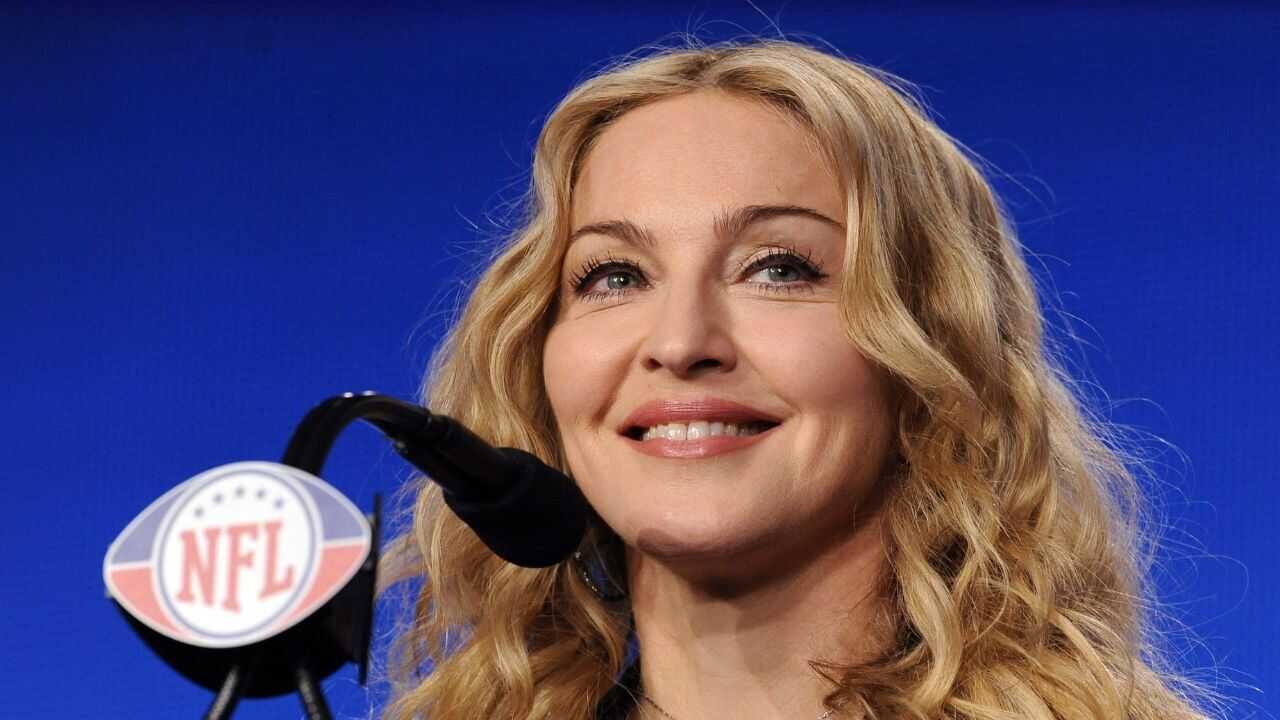 Madonna pubblica la prima foto dopo il grave malore: la cantante emana dolcezza e riconoscenza verso i suoi fan