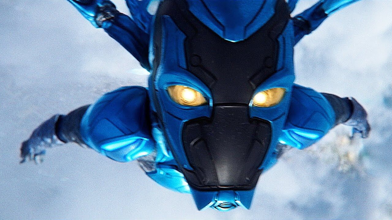 Blue Beetle: il nuovo trailer del film DC con Xolo Maridueña