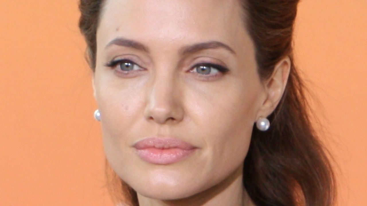 Conflitto Israele-Palestina, Angelina Jolie: “No agli attacchi su Gaza”